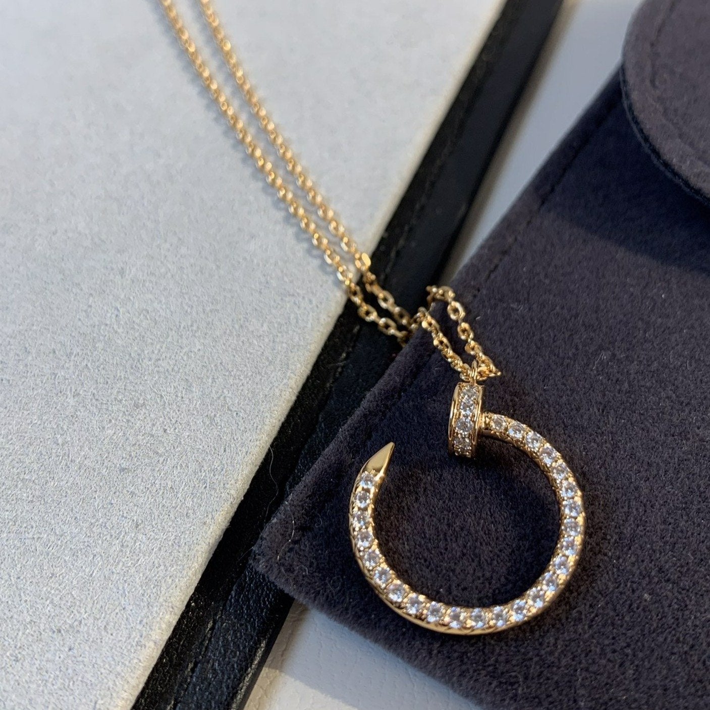 ¡®Imperial¡¯JUSTE NECKLACE PINK GOLD DIAMONDS
