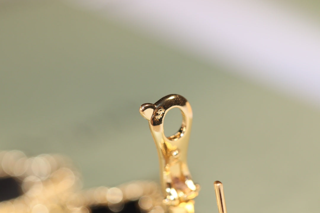 ¡®Imperial¡¯CLOVER EARRINGS GOLD ONYX MOP 3 MOTIF