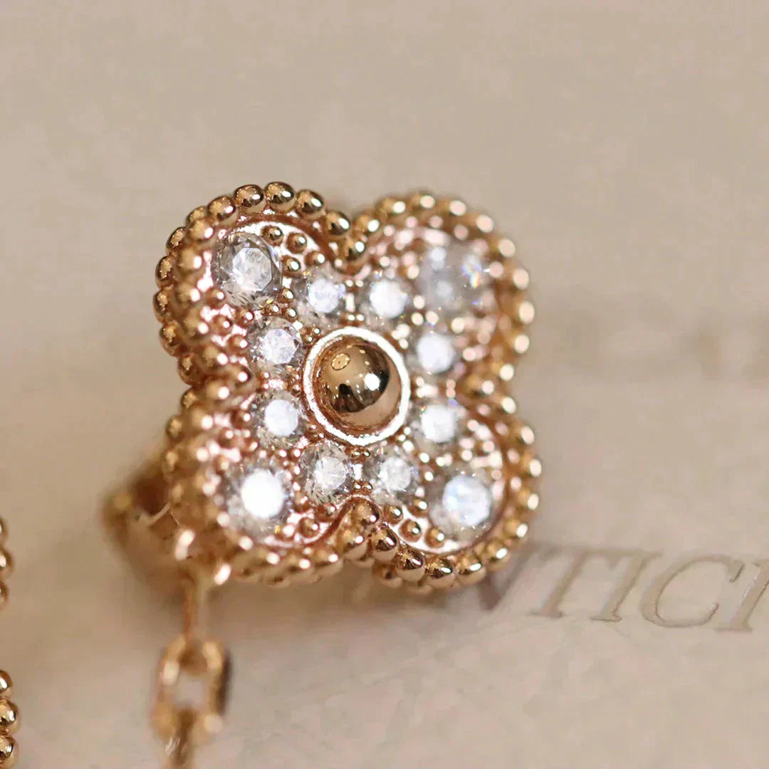 ¡®Imperial¡¯CLOVER MEDIUM 1 MOTIFS FUll DIAMOND EARRINGS