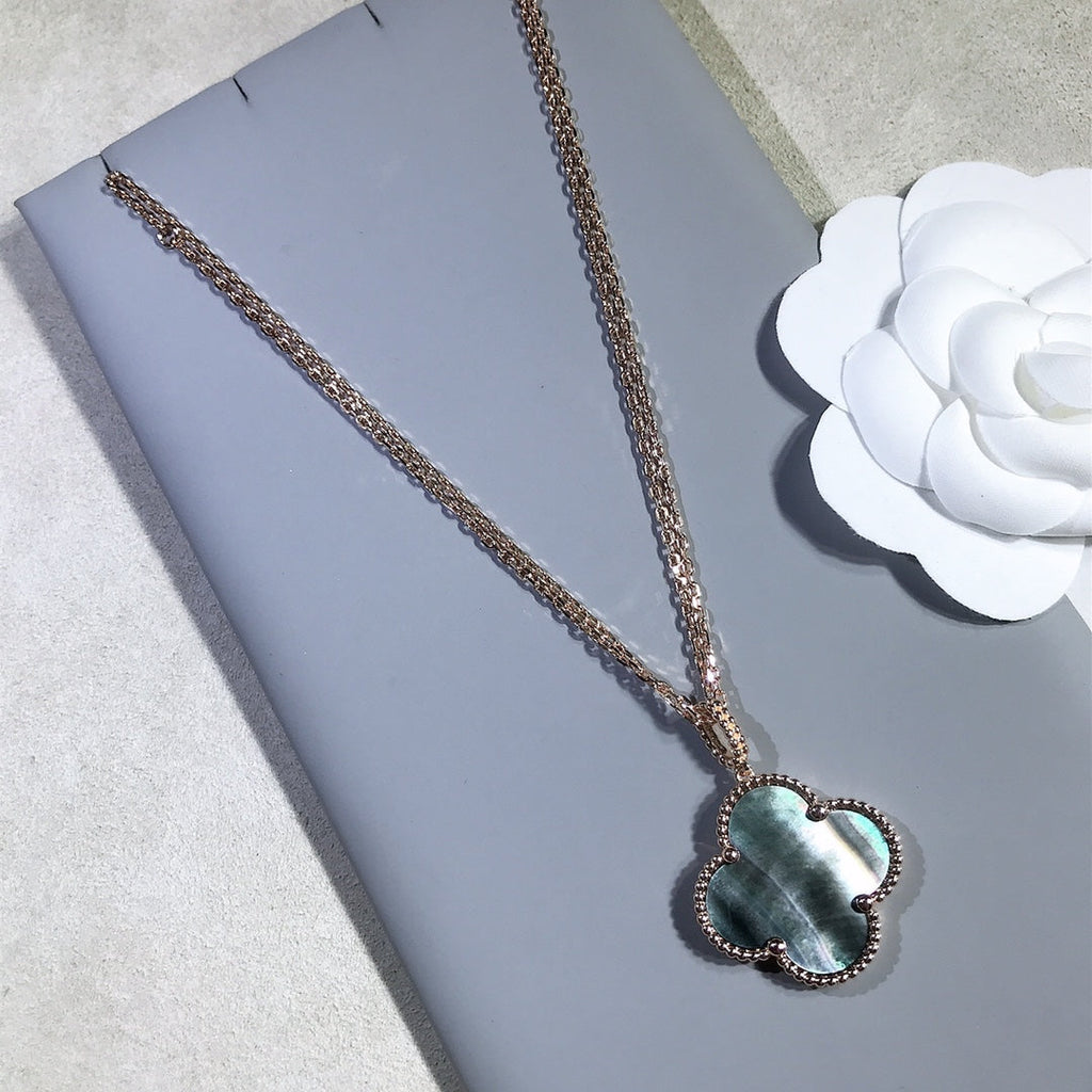 ¡®Imperial¡¯CLOVER 25MM GOLD DARK MOP BIG CLOVER NECKLACE