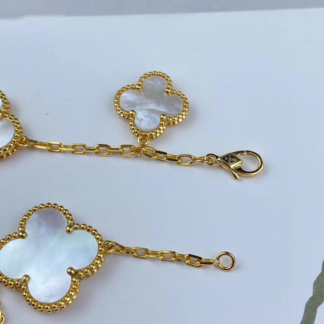 ¡®Imperial¡¯MAGIC CLOVER MOP GOLD BRACELET 5 MOTIFS