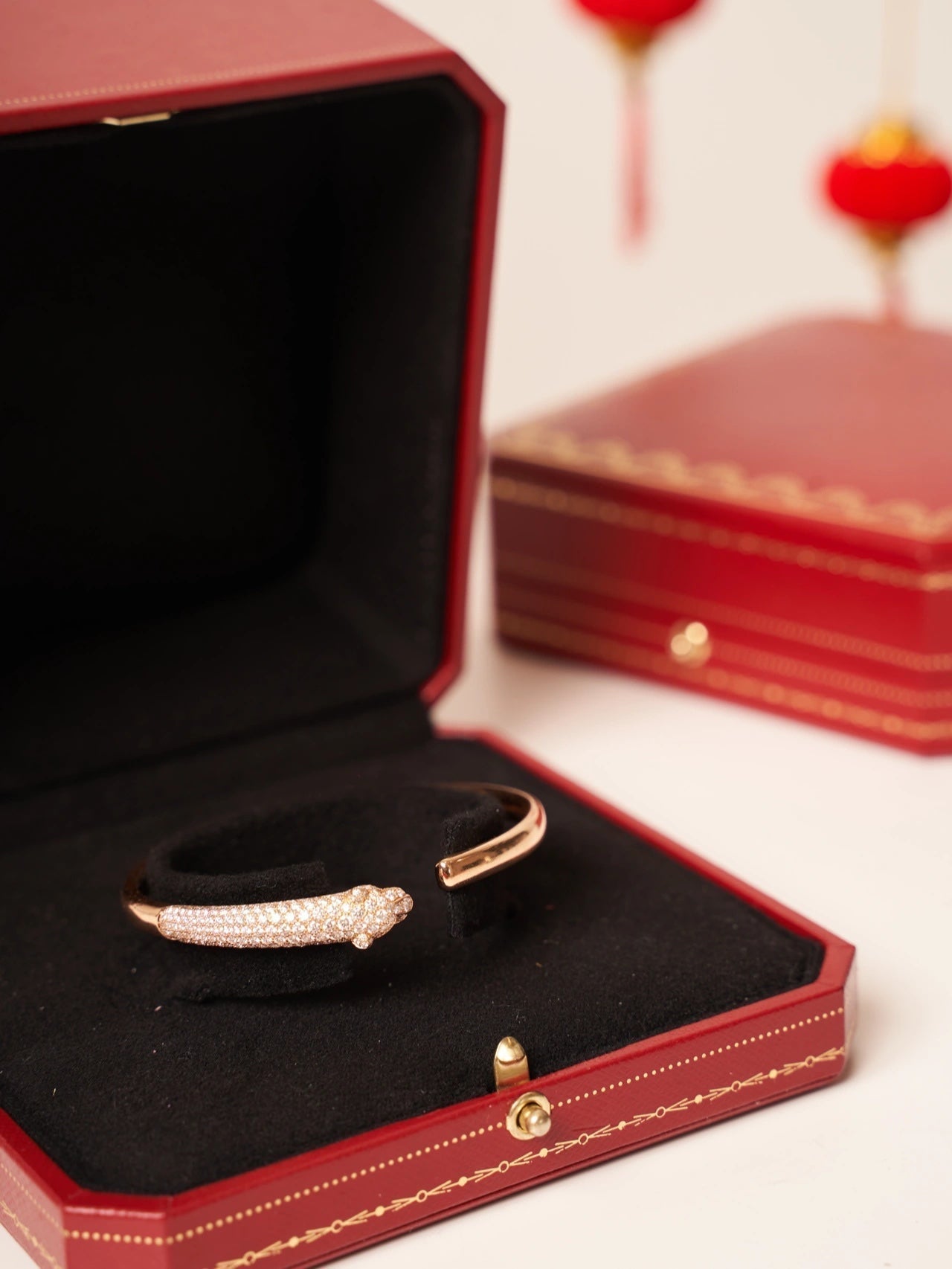 ¡®Imperial¡¯PANTHERE ROSE GOLD DIAMOND OPEN BRACELET