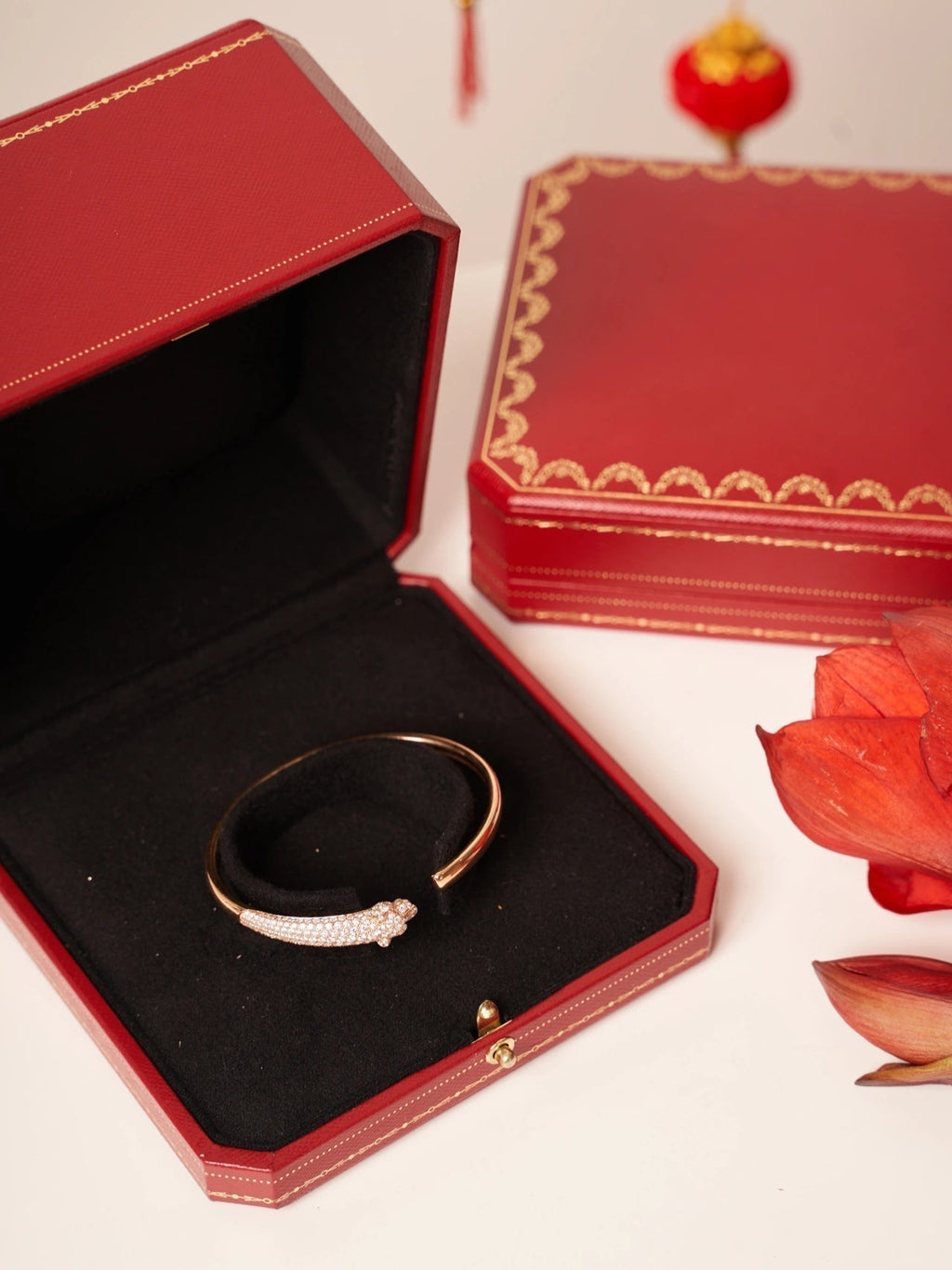 ¡®Imperial¡¯PANTHERE ROSE GOLD DIAMOND OPEN BRACELET