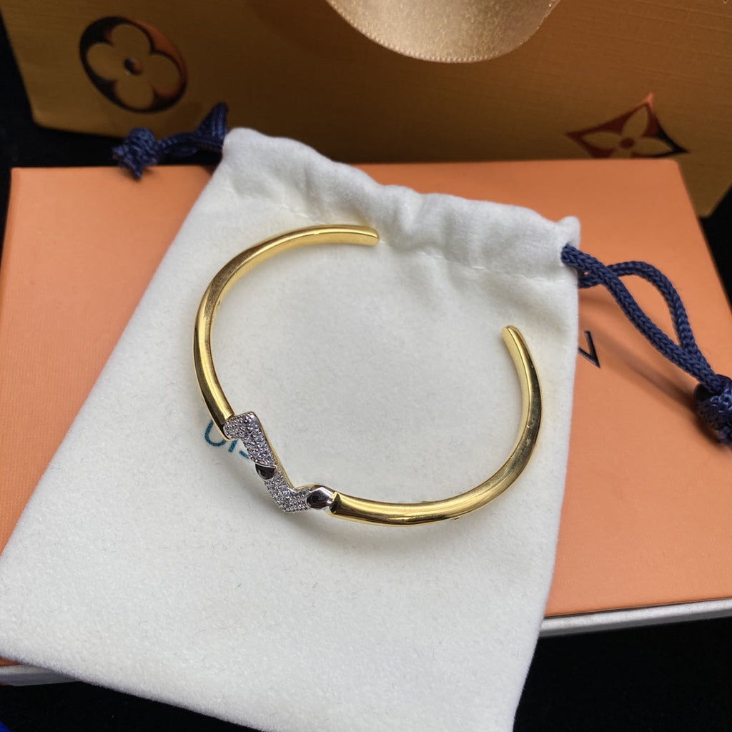 ¡®Imperial¡¯VOLTE UPSITE DOWN DIAMOND GOLD OPEN BRACELET