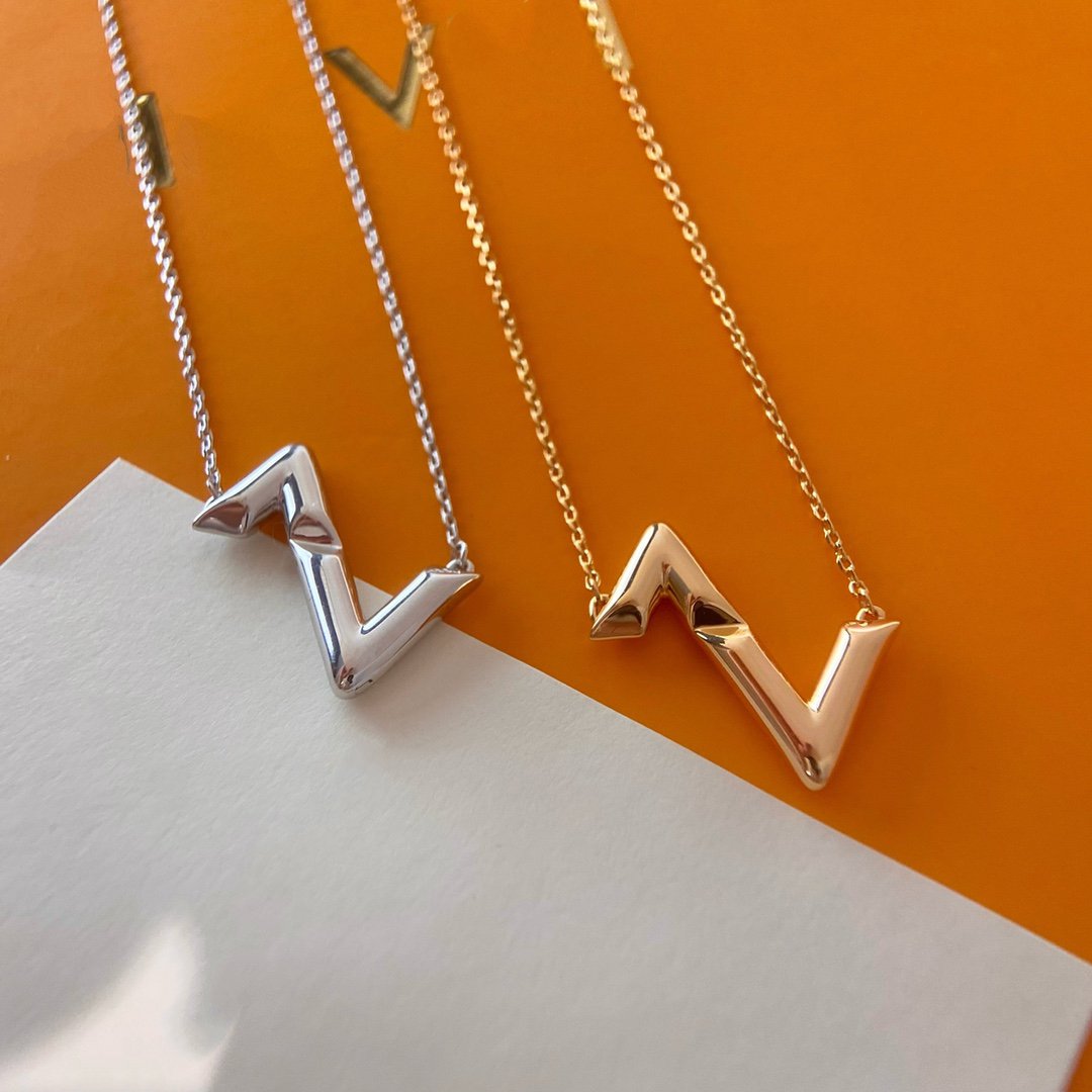 ¡®Imperial¡¯VOLTE UPSIDE DOWN NECKLACE