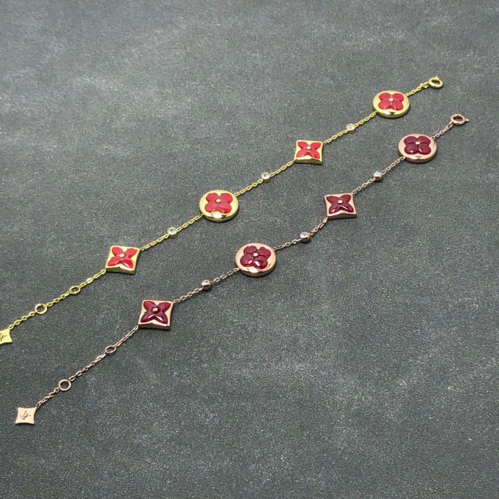 ¡®Imperial¡¯STAR AND SUN CARNELIAN 4 MOTIFS 3 DIAMONDS