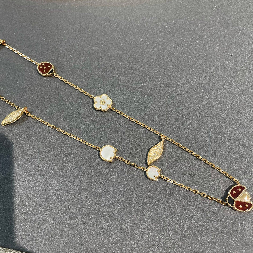 ¡®Imperial¡¯LUCKY SPRING 15 MOTIFS GOLD NECKLACE