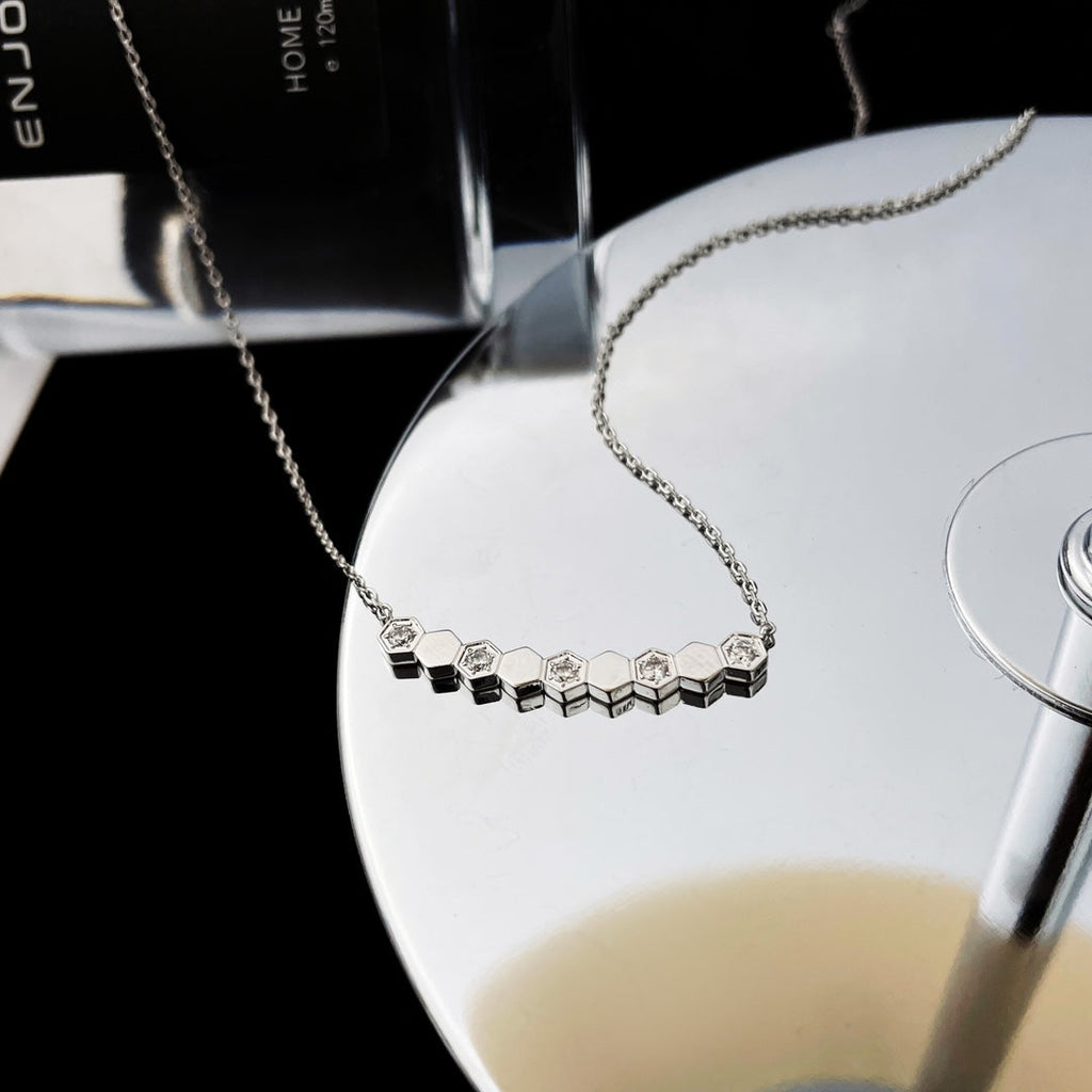 ¡®Imperial¡¯BEE MY LOVE DIAMOND NECKLACE