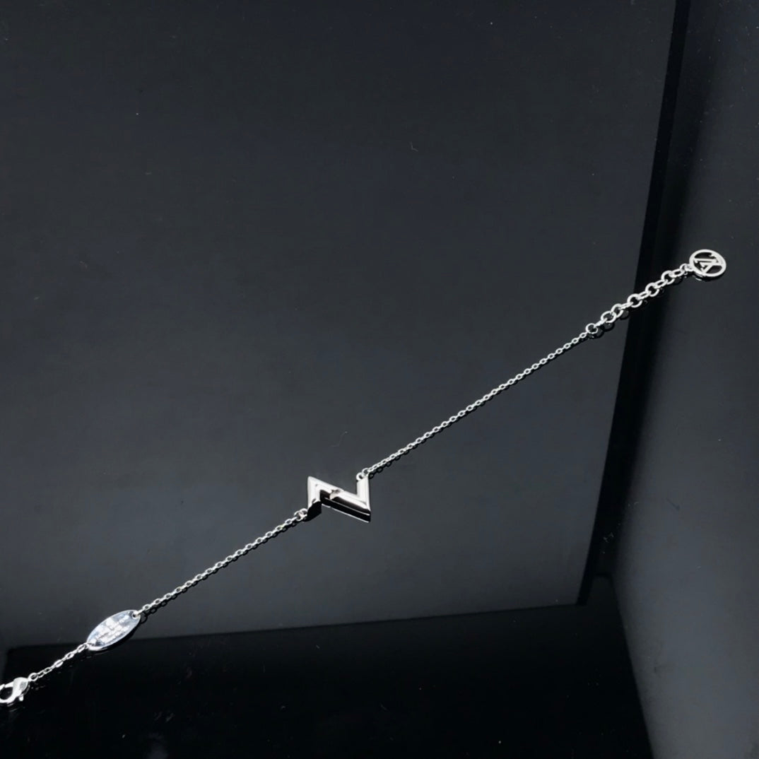 ¡®Imperial¡¯VOLT LV LOGO BRACELET