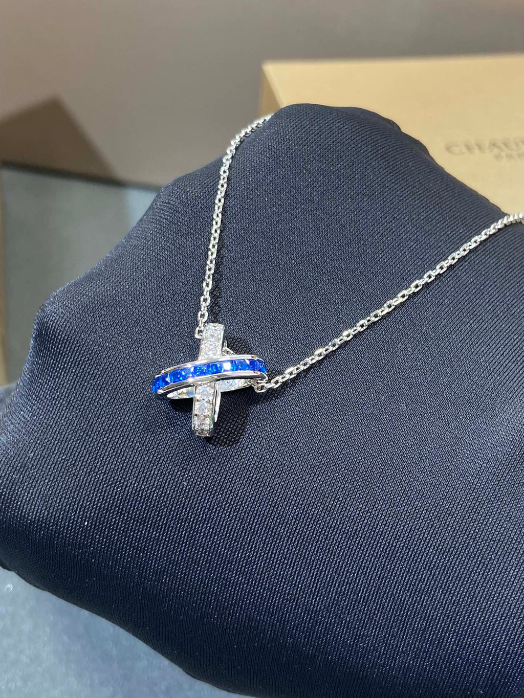 ¡®Imperial¡¯LIENS DIAMOND SILVER NECKLACE