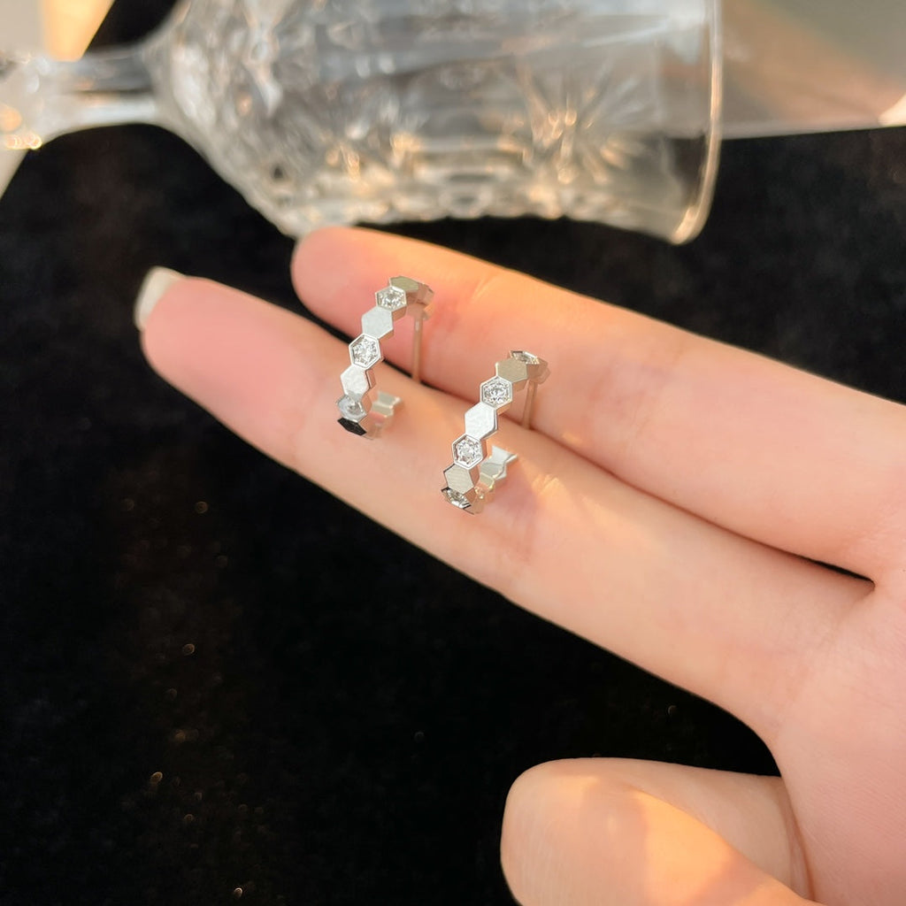 ¡®Imperial¡¯BEE LOVE DIAMOND HOOP EARRINGS