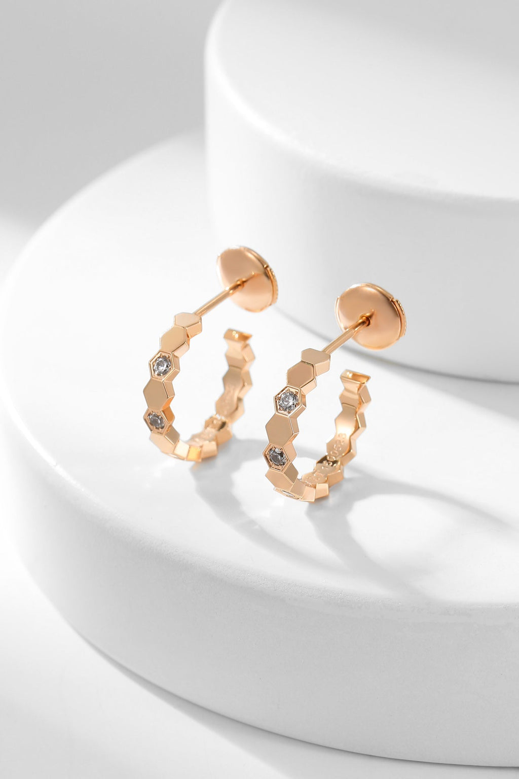 ¡®Imperial¡¯BEE LOVE DIAMOND HOOP EARRINGS