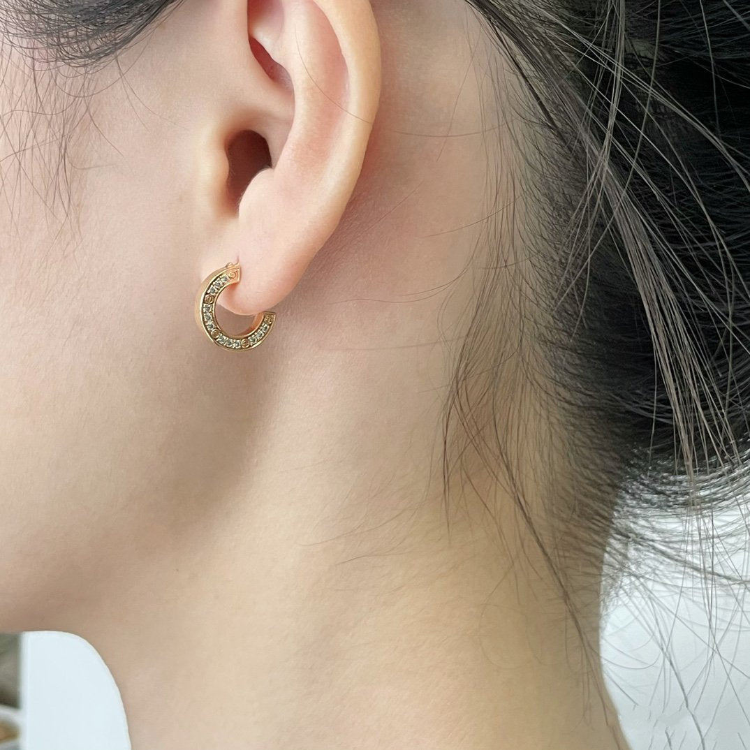 ¡®Imperial¡¯LOVE DIAMOND EARRINGS