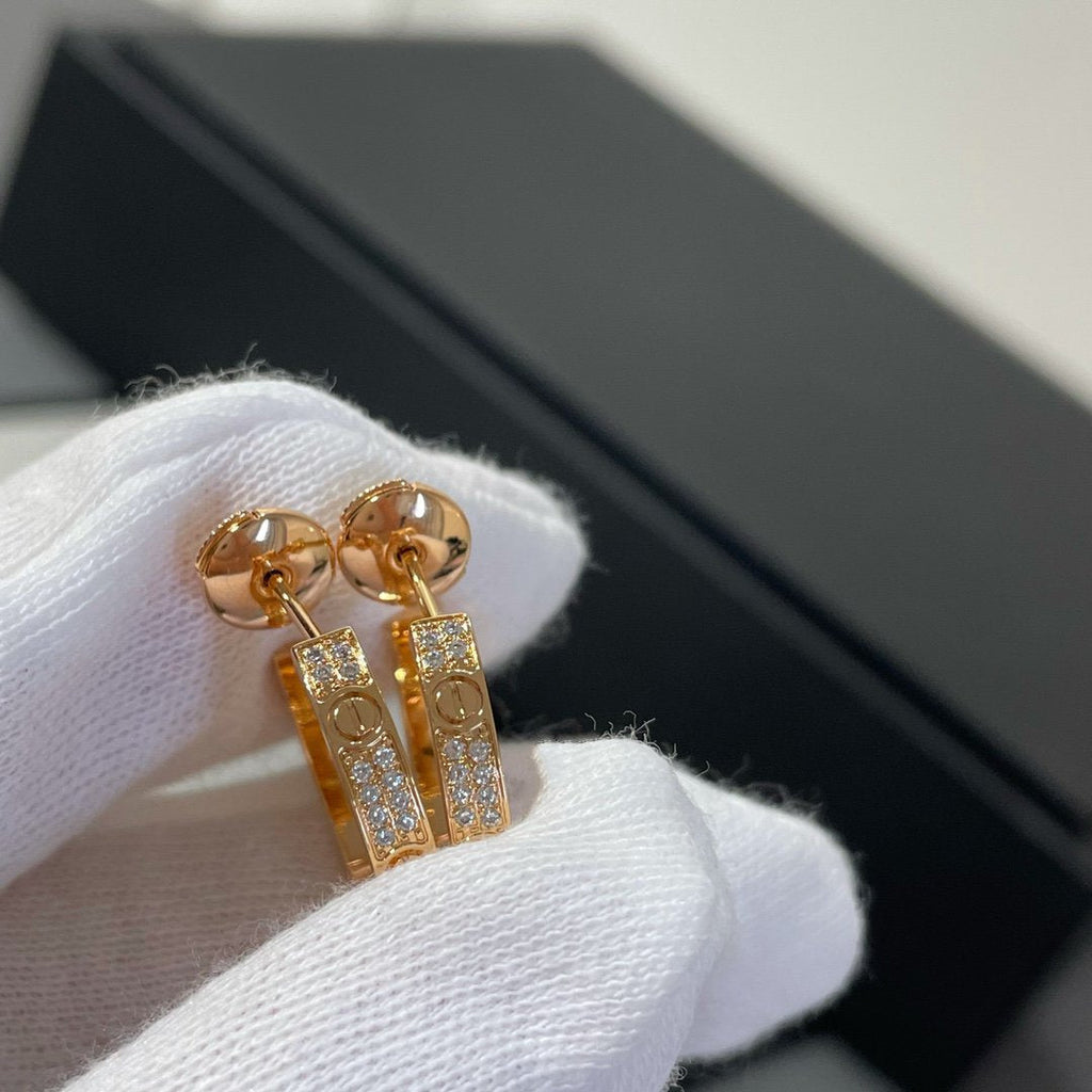 ¡®Imperial¡¯LOVE DIAMOND PINK GOLD HOOP EARRINGS