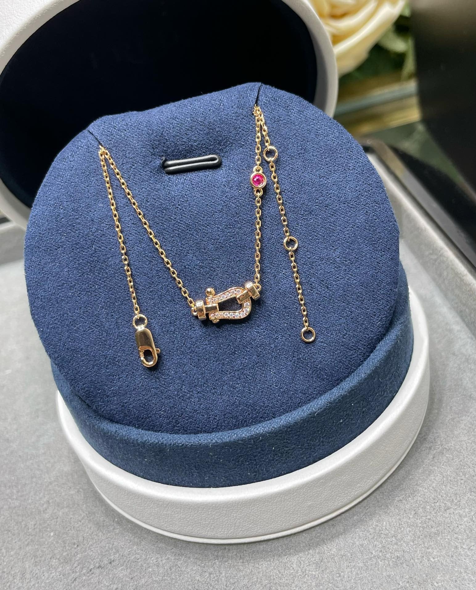 ¡®Imperial¡¯FORCE 10 DIAMOND PINK GOLD NECKLACE