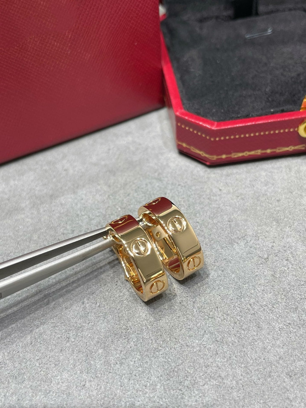 ¡®Imperial¡¯LOVE 5.5MM EARRINGS