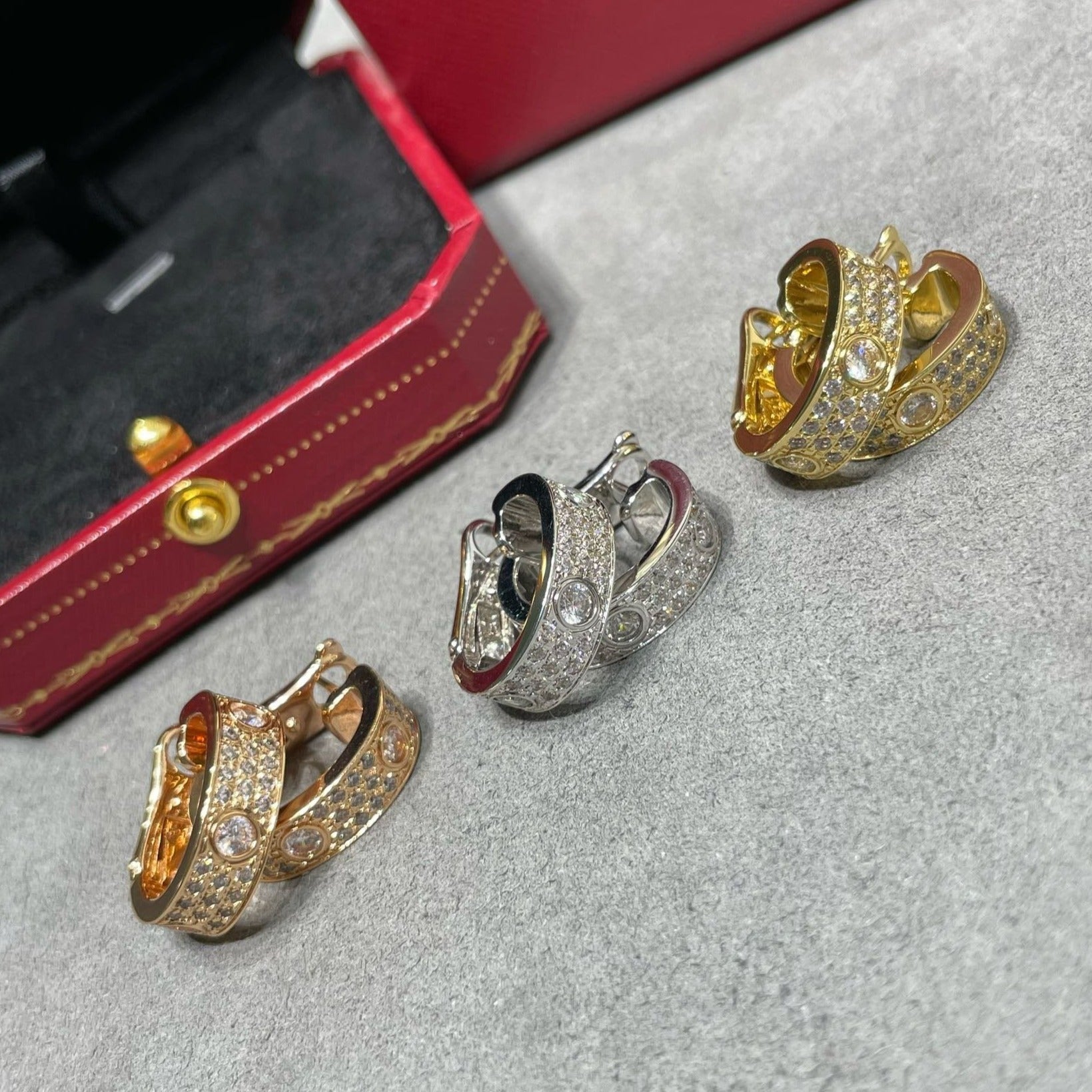 ¡®Imperial¡¯LOVE 5.5MM DIAMOND PAVED EARRINGS