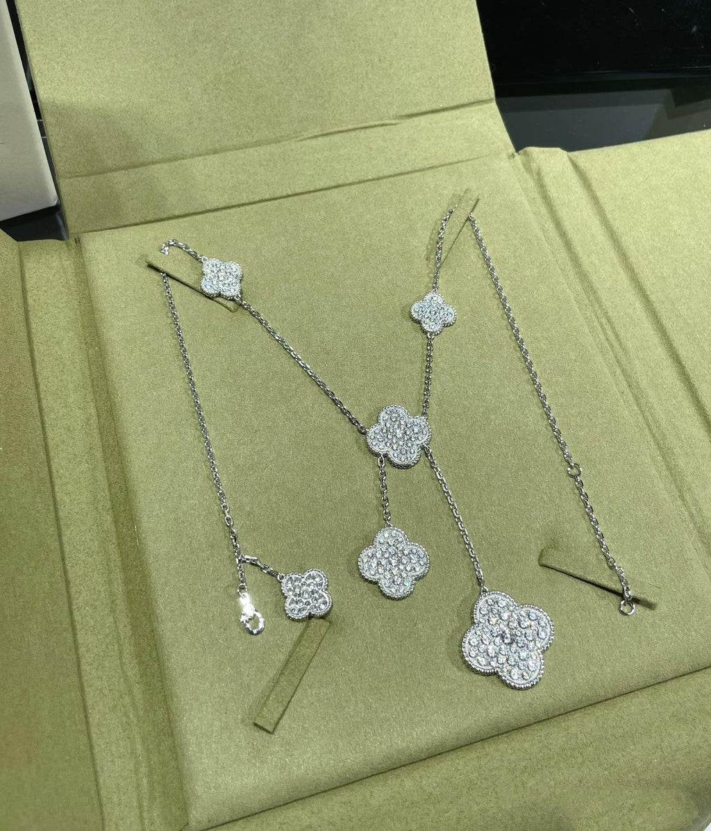 ¡®Imperial¡¯CLOVER 6 MOTIF DIAMOND PAVED NECKLACE