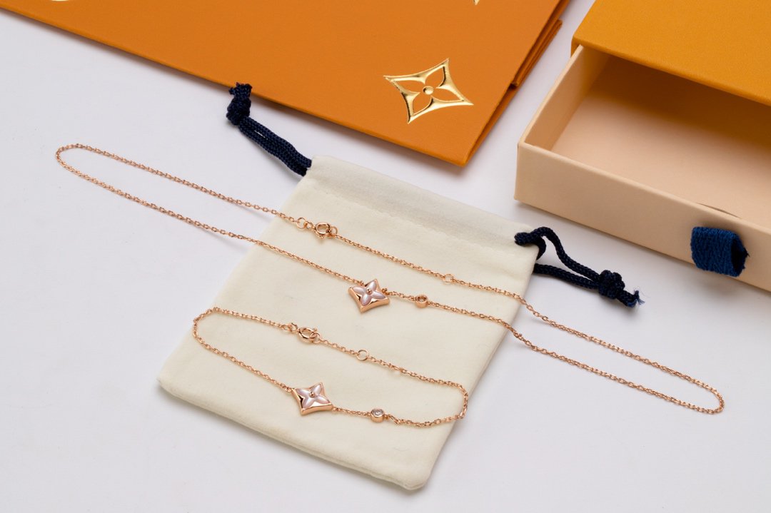 ¡®Imperial¡¯STAR PINK MOP 1 DIAMOND PINK GOLD NECKLACE