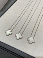 ¡®Imperial¡¯CLOVER MEDIUM SILVER WHITE MOP NECKLACE