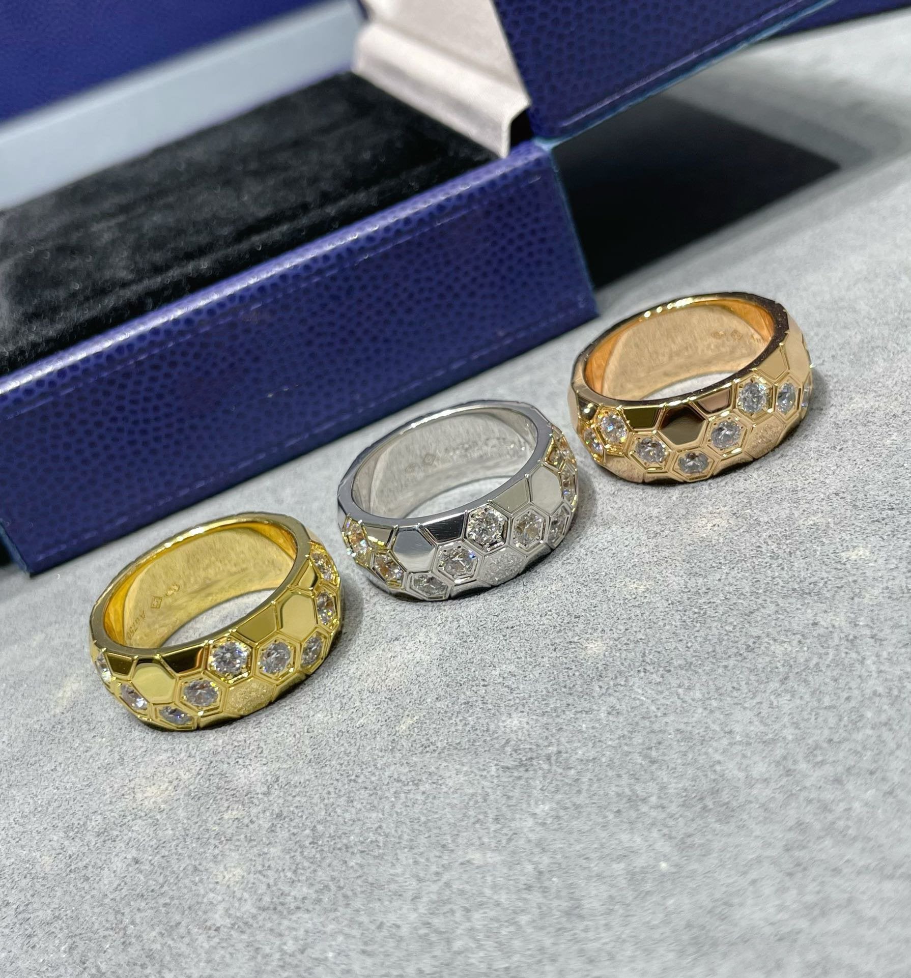 ¡®Imperial¡¯BEE LOVE DIAMOND LARGE RING