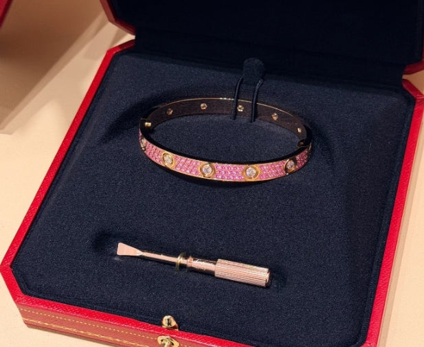 [Imperial] 26 NEW EXCLUSIVE LOVE BRACELETS 6.1MM DIAMOND-PAVED 10 BIG DIAMONDS