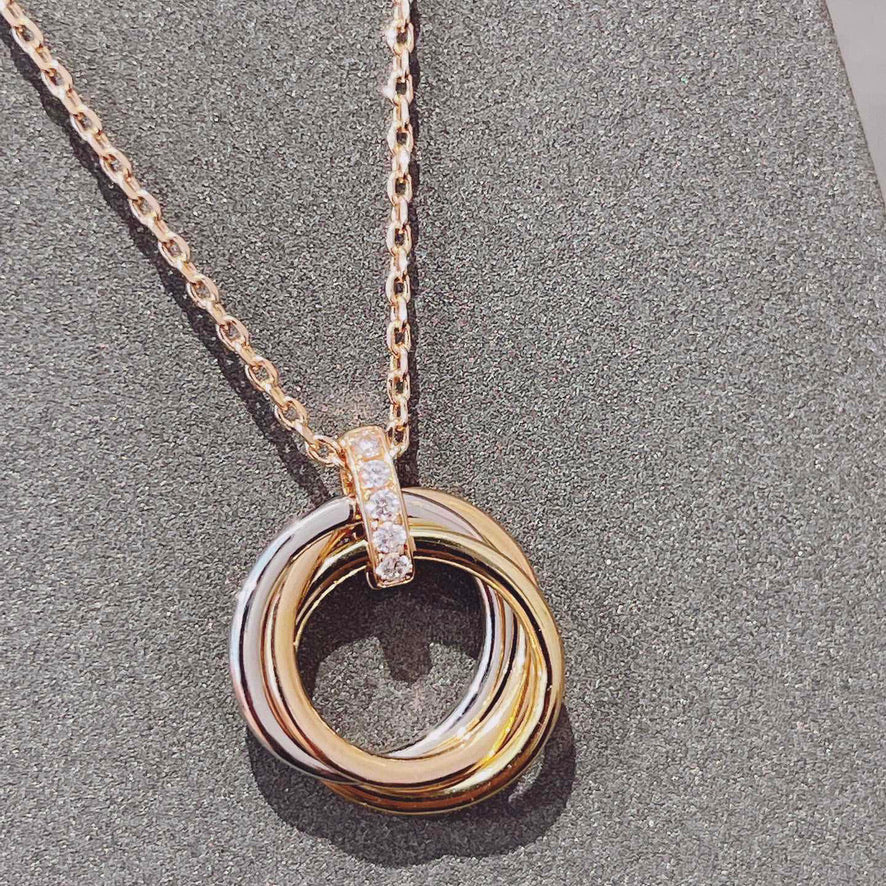 ¡®Imperial¡¯TRINITY NECKLACE GOLD  DIAMONDS