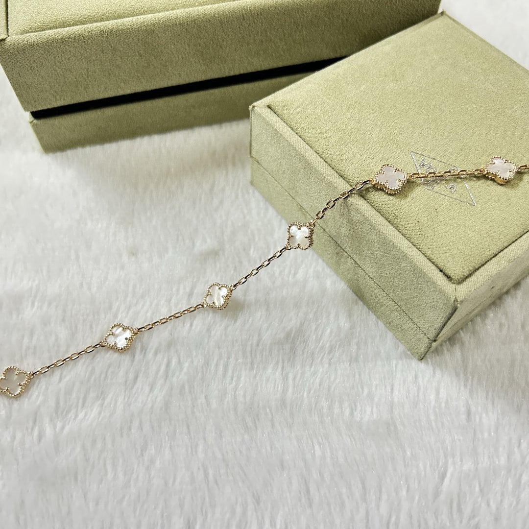 [¡®Imperial¡¯]CLOVER 6 MOTIF WHITE MOP BRACELET