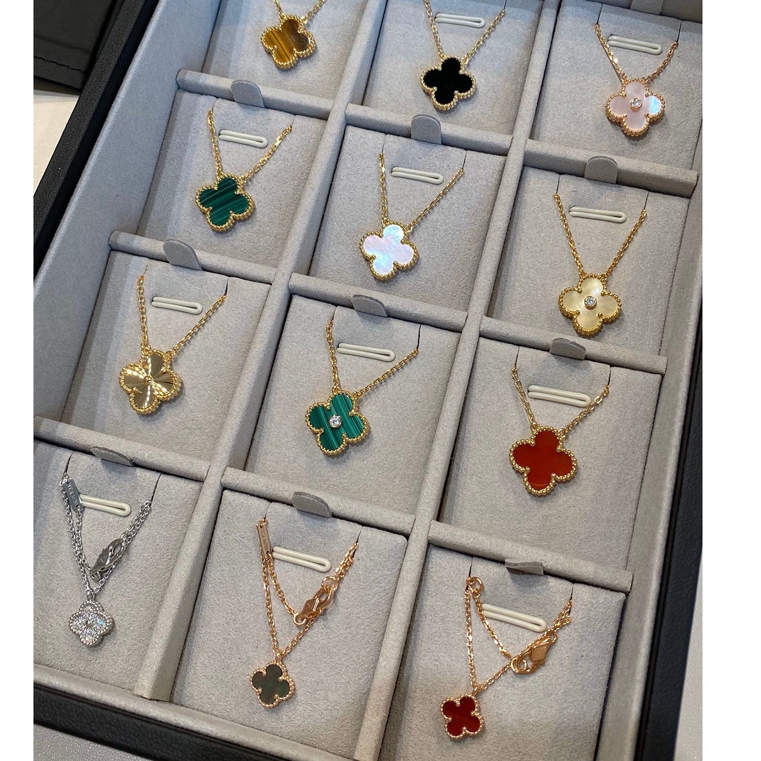 ¡®Imperial¡¯CLOVER 15MM LASER NECKLACE SILVER