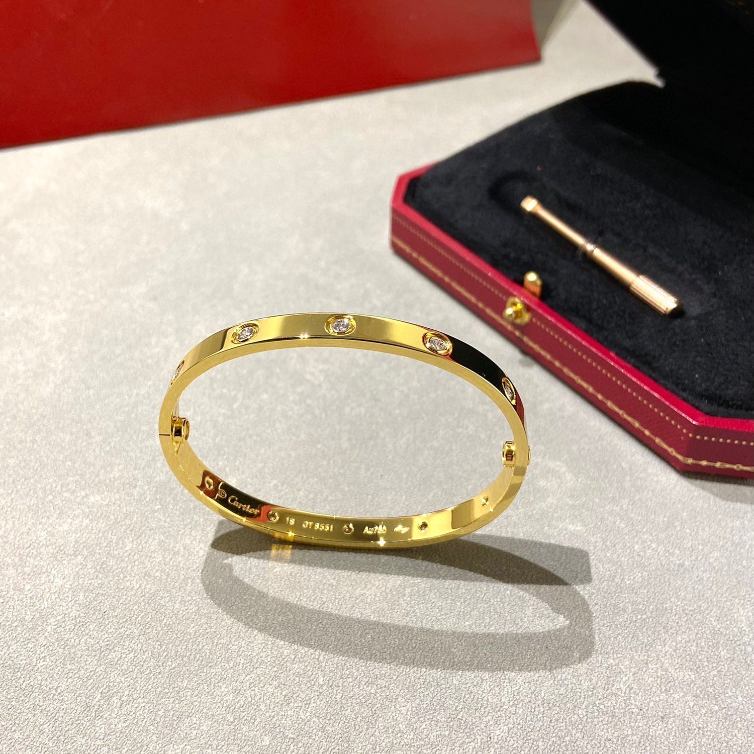 ¡®Imperial¡¯LOVE BRACELET 6.1MM 10 DIAMONDS