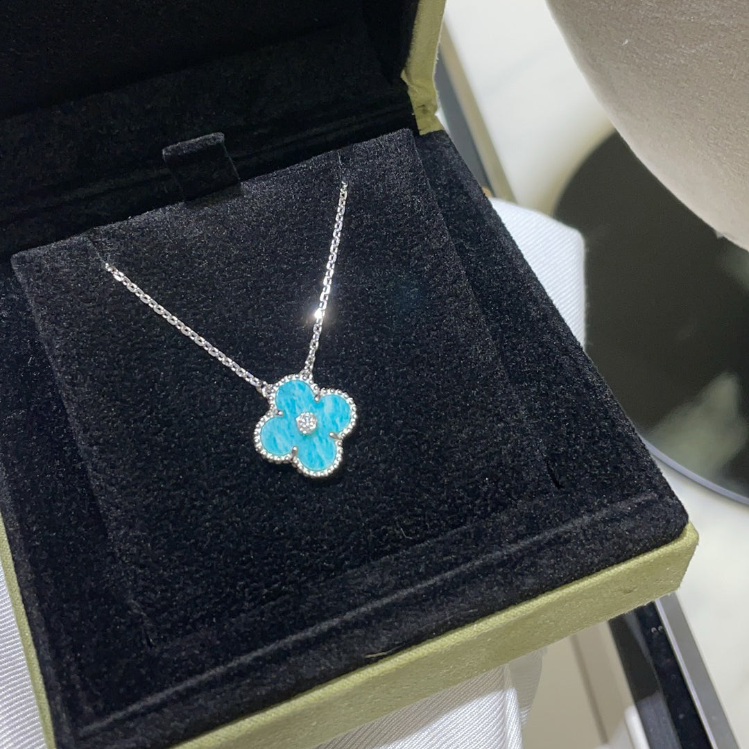 ¡®Imperial¡¯CLOVER 15MM DIAMOND SVRES PORCELAIN  NECKLACE SILVER