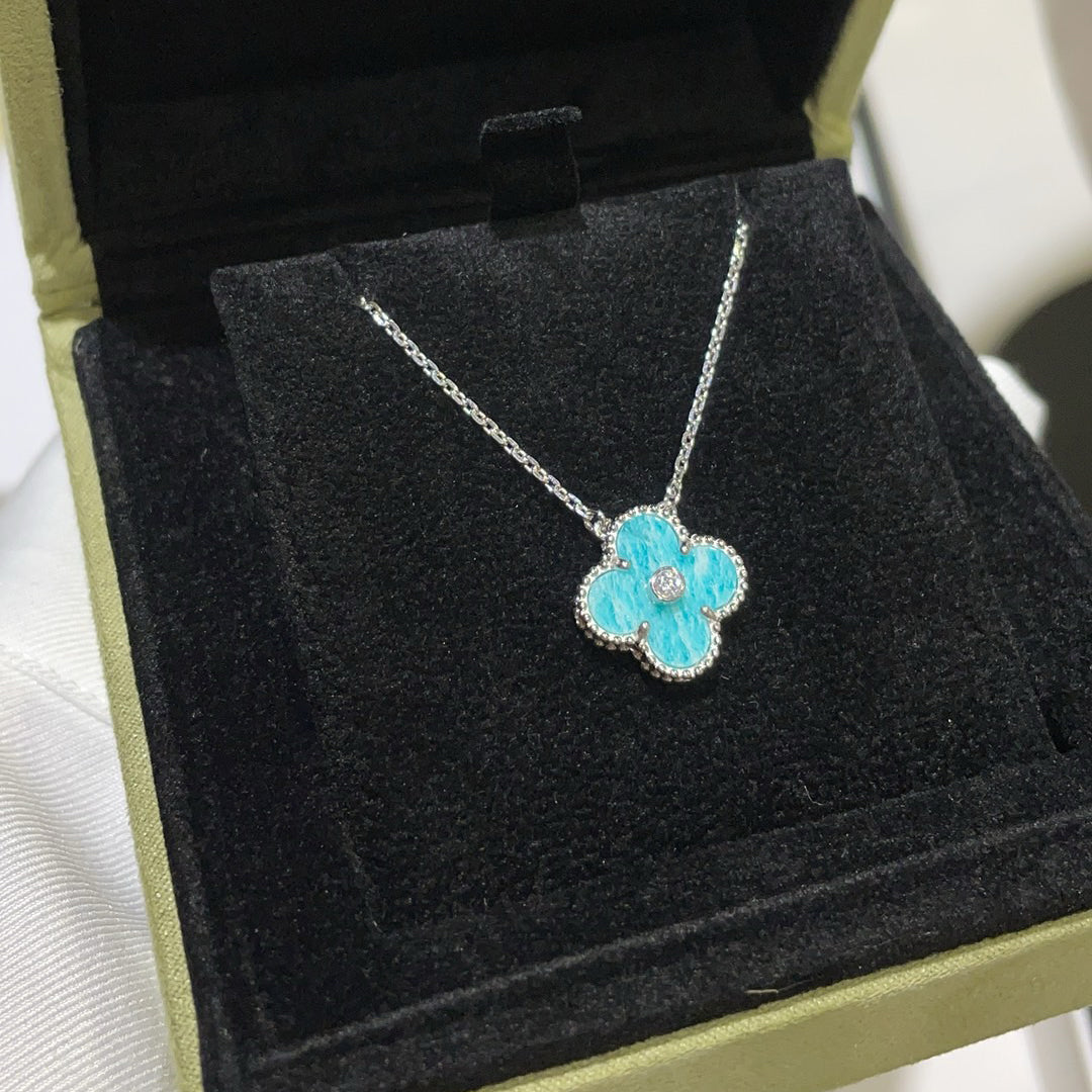 ¡®Imperial¡¯CLOVER 15MM DIAMOND SVRES PORCELAIN  NECKLACE SILVER