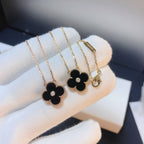 ¡®Imperial¡¯CLOVER 15MM DIAMOND ONYX NECKLACE