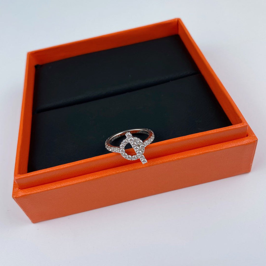 ¡®Imperial¡¯ECHAPPEE RING SILVER DIAMOND