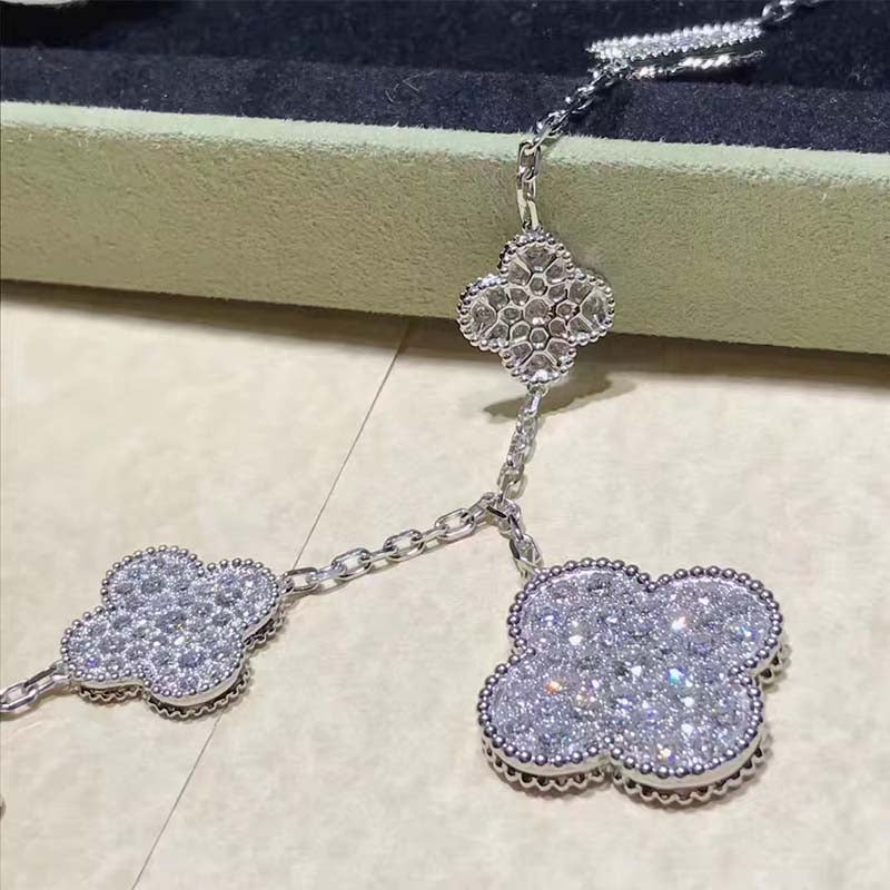 ¡®Imperial¡¯CLOVER 6 MOTIFS SILVER DIAMOND BRACELET