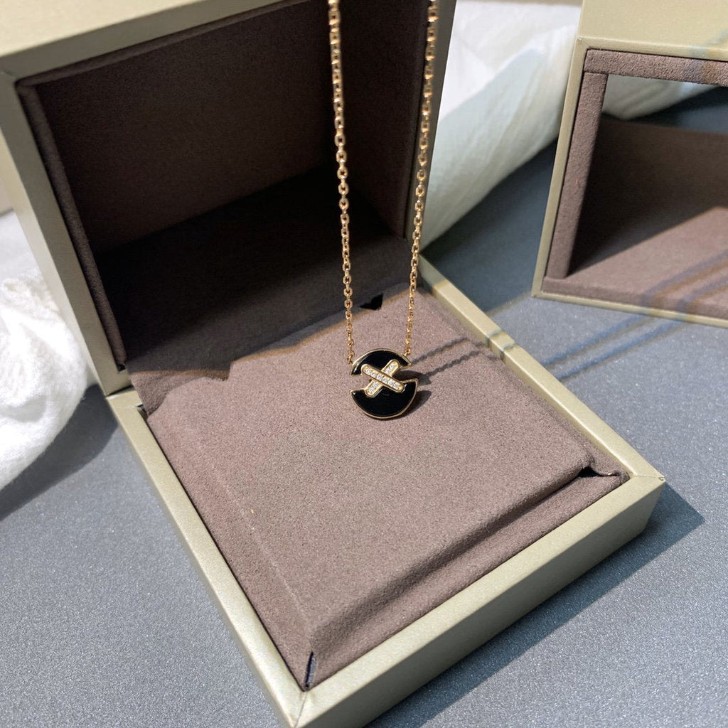 ¡®Imperial¡¯JEUX DE PINK GOLD DIAMOND NECKLACE