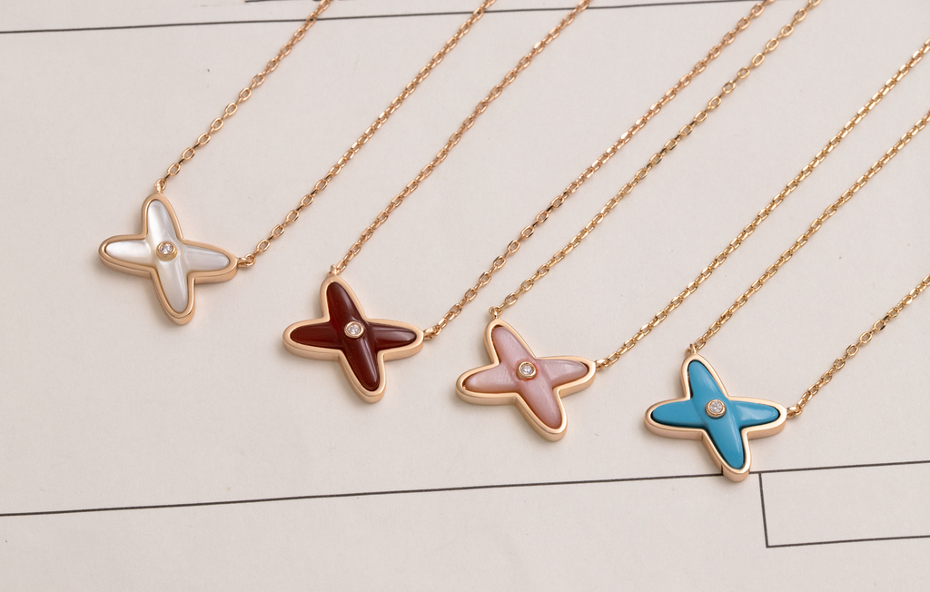 ¡®Imperial¡¯JEUX DE NECKLACE 1 DIAMOND