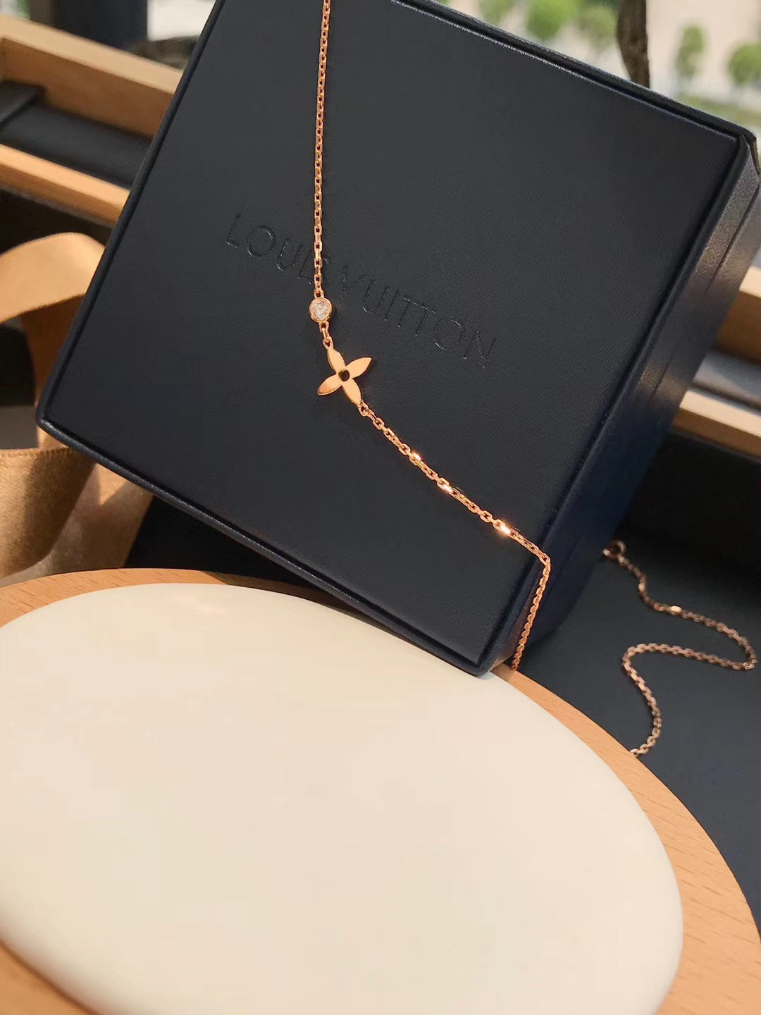 ¡®Imperial¡¯BLOSSOM PENDANT PINK GOLD AND DIAMOND