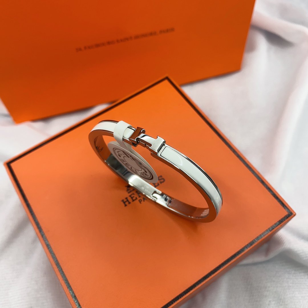 ¡®Imperial¡¯CLASSIC HM CLIC WHITE 8MM ENAMEL BRACELET