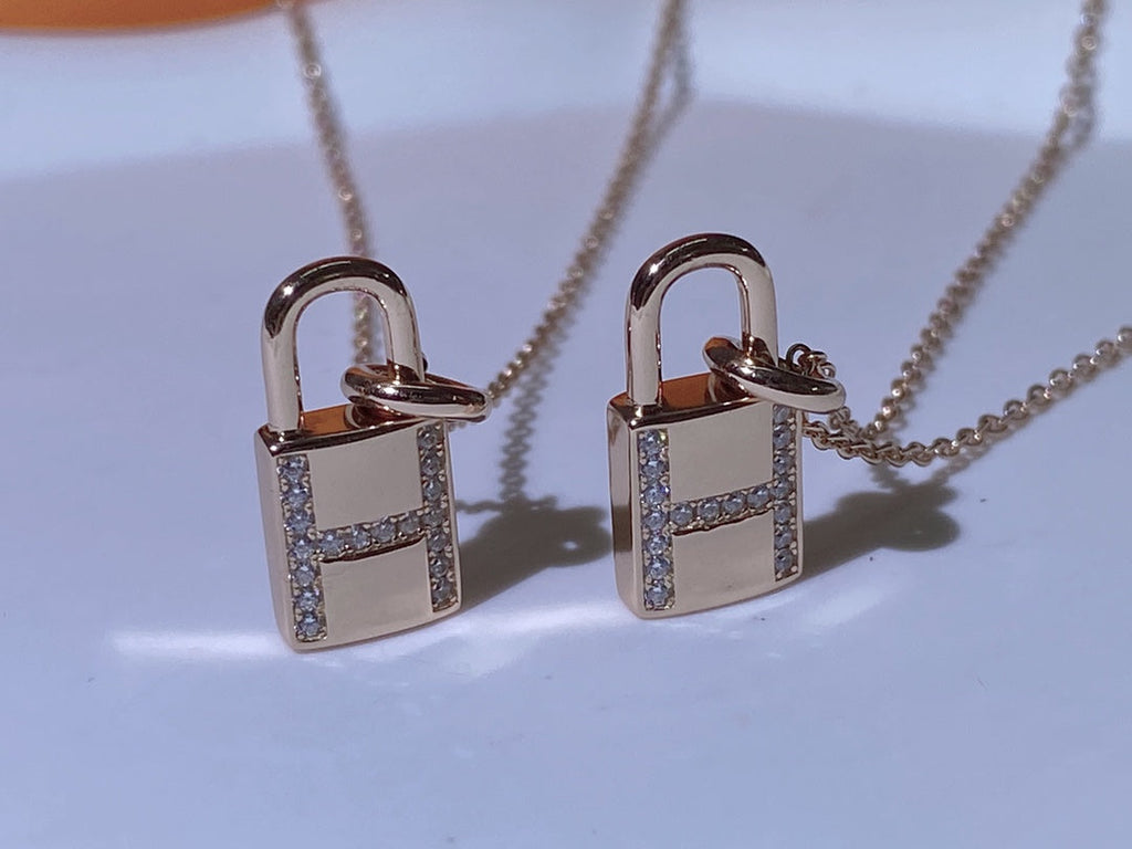 ¡®Imperial¡¯HM ADVANCED NICHE LOCK HEAD NECKLACE DIAMONDS