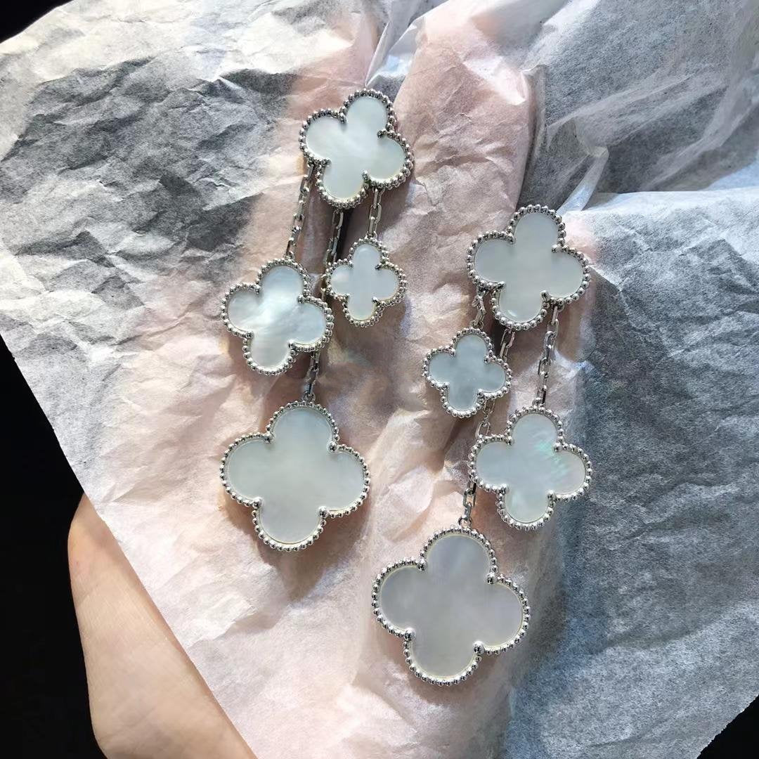 ¡®Imperial¡¯CLOVER EARRINGS WHITE MOP 4 MOTIFS SILVER