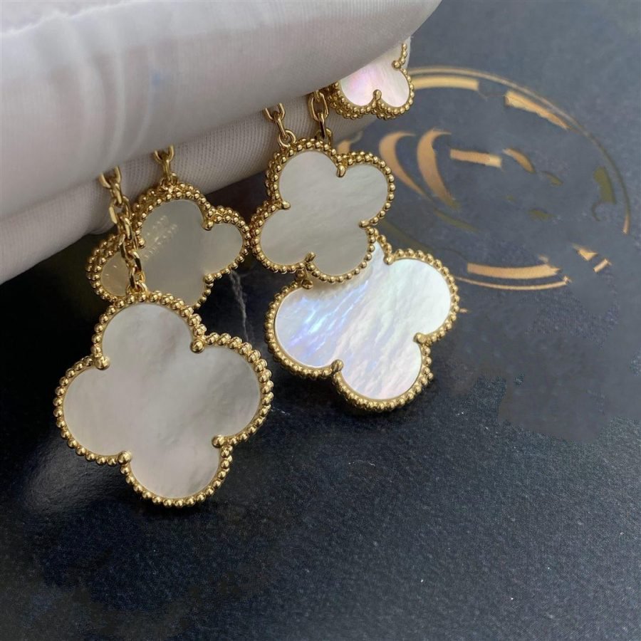 ¡®Imperial¡¯CLOVER EARRINGS WHITE MOP 4 MOTIFS GOLD