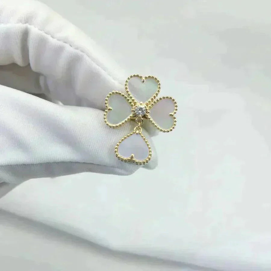 ¡®Imperial¡¯SWEET CLOVER WHITE MOP RING