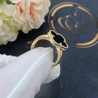 ¡®Imperial¡¯CLOVER ONYX RING